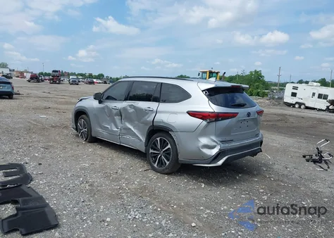 2022 Toyota Highlander Xse z USA, uszkodzony, nr VIN 5TDLZRBH8NS198146